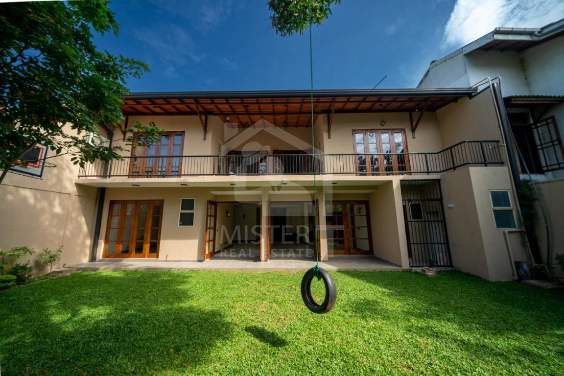 House for Rent in Boralesgamuwa- image 1