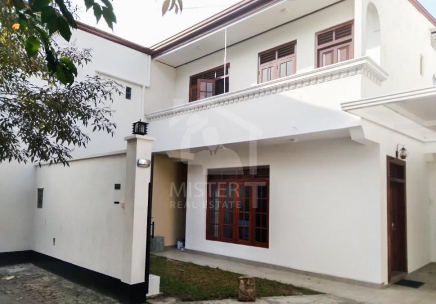 House for Rent in Battaramulla - image 1