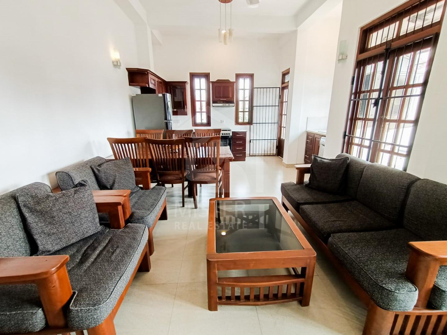 Private Apartment for Rent in Colombo 05- image 1