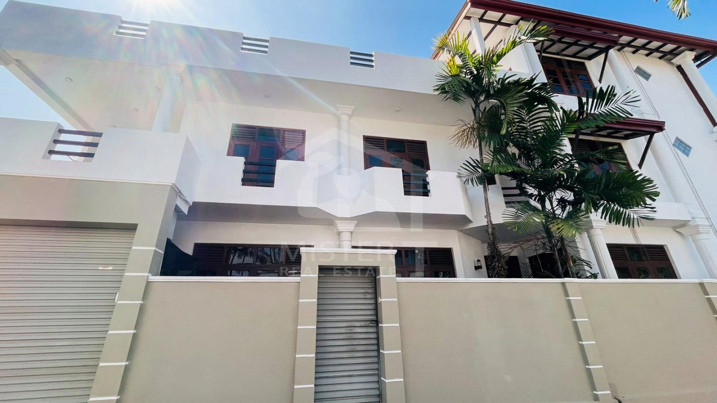 House for Rent in Nawala - image 1