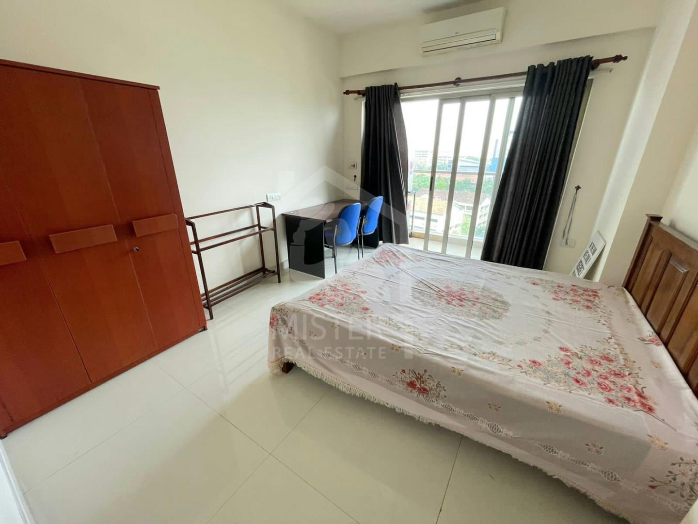 Apartment for Rent at Iconic Residencies - image 2