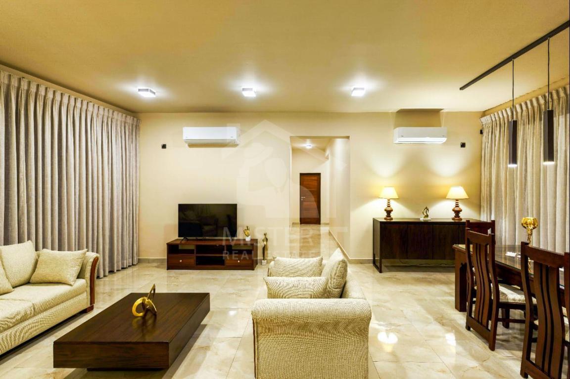 Private Apartment for Rent in Rajagiriya- image 2