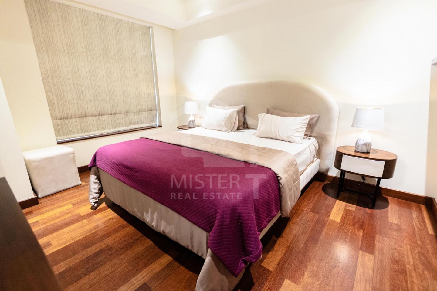 Apartment for Rent at Cinnamon Life, Colombo 02- image 2