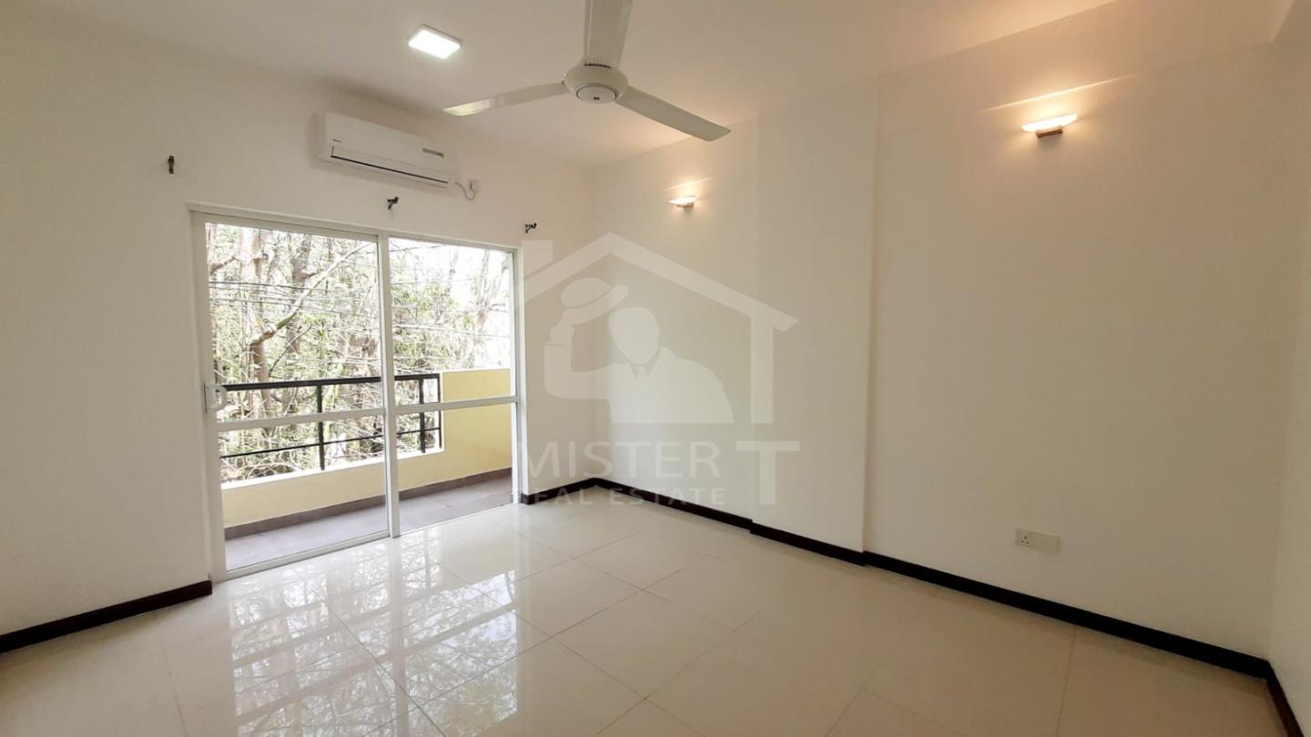 Apartment for Rent at The Highness- image 3
