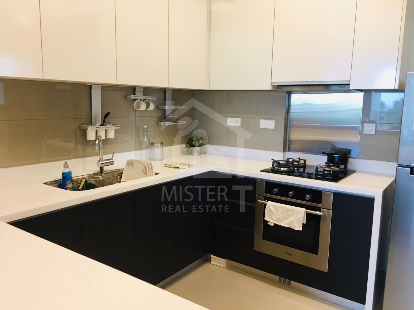 Apartment for Rent at Cinnamon Life, Colombo 02- image 3