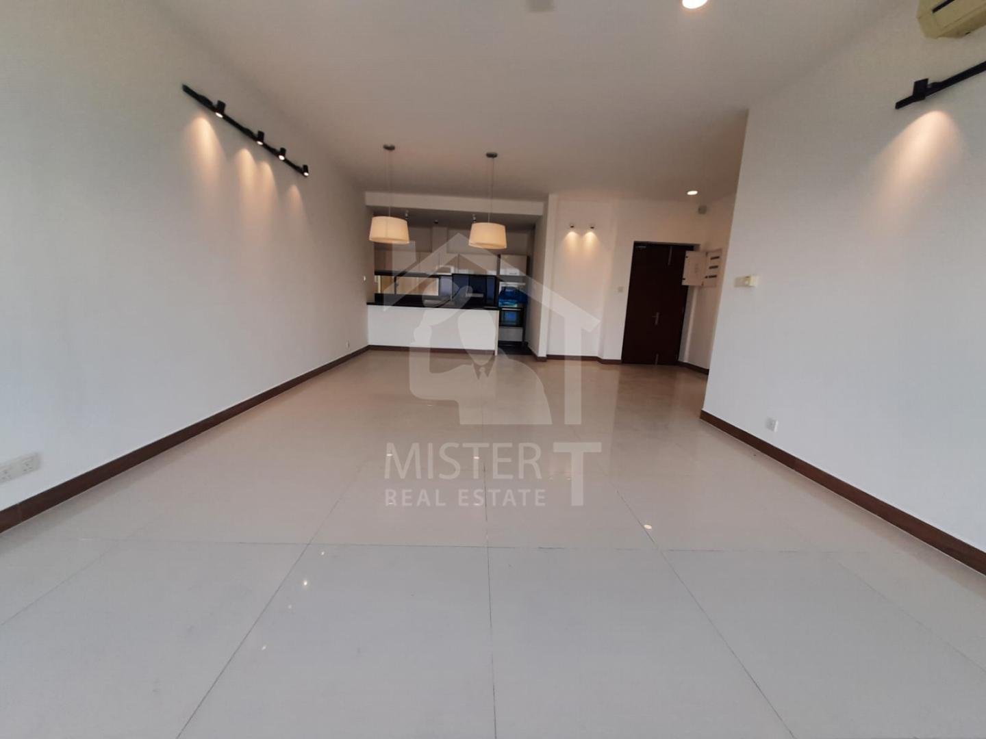 Apartment for Rent at The Everest - image 4