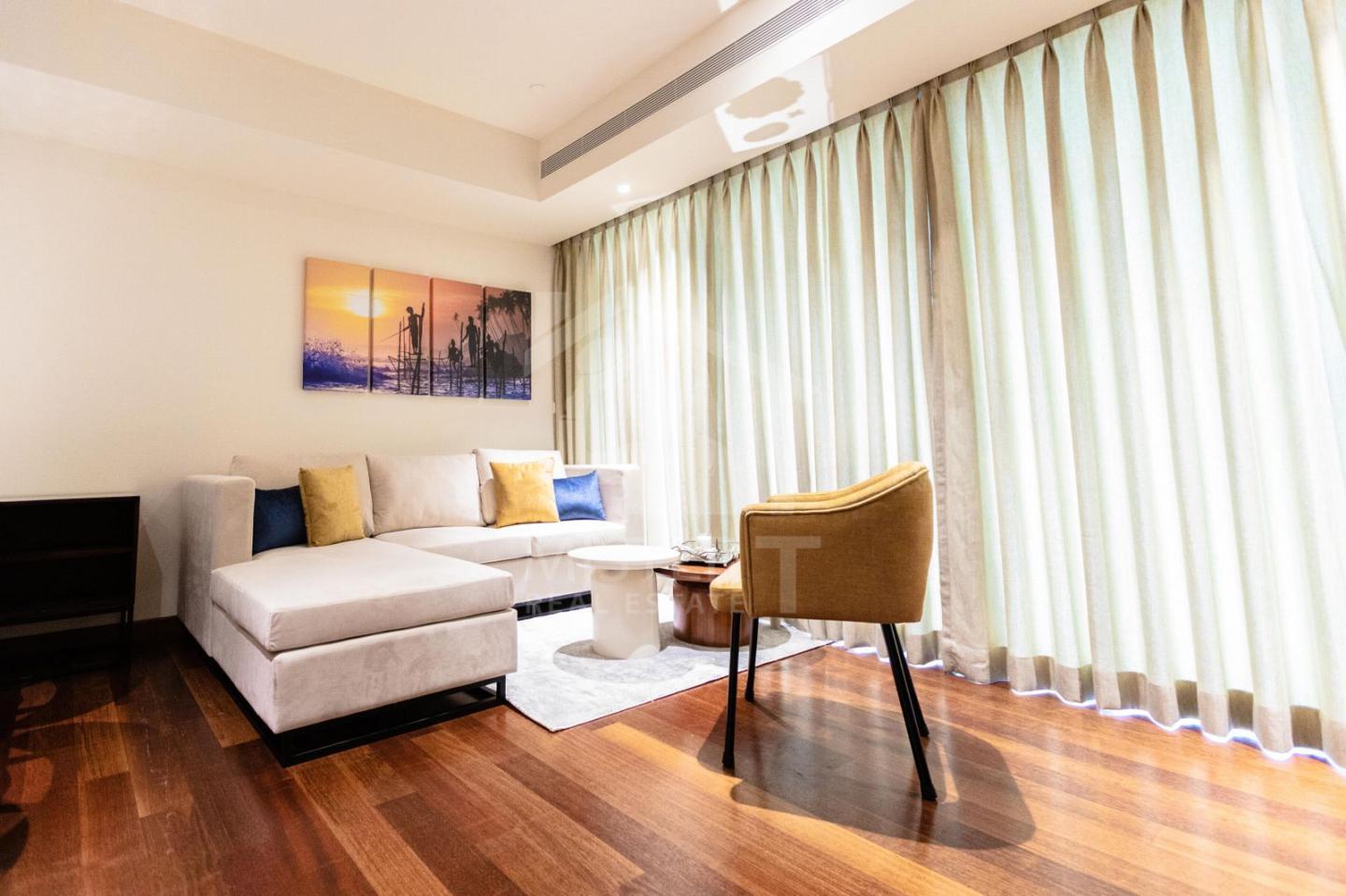 Apartment for Rent at Cinnamon Life, Colombo 02- image 4