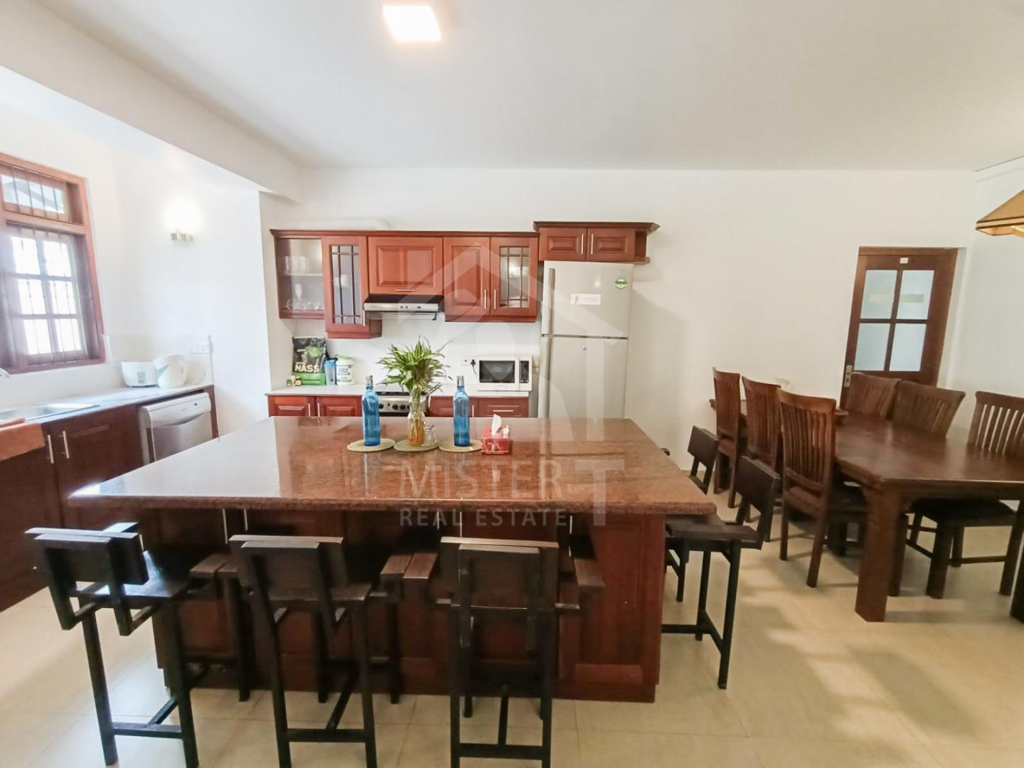 Private Apartment for Rent in Colombo 05- image 4