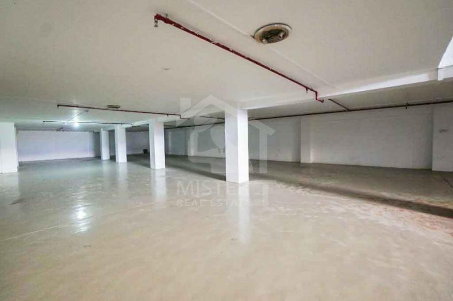 Commercial Building for Rent in Colombo 12- image 4