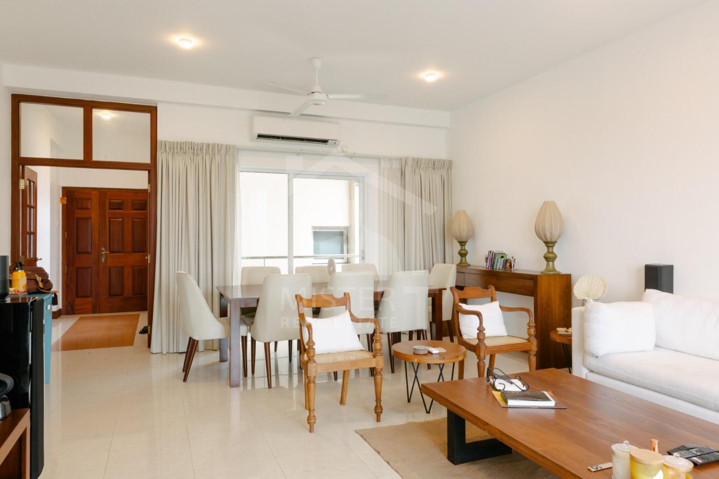 Apartment for Rent at Carriage House- image 4