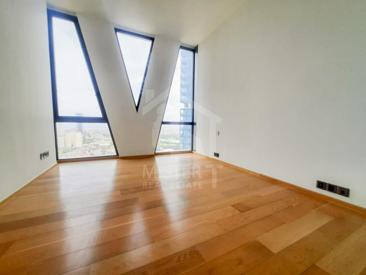 Apartment for Rent at Altair - image 5