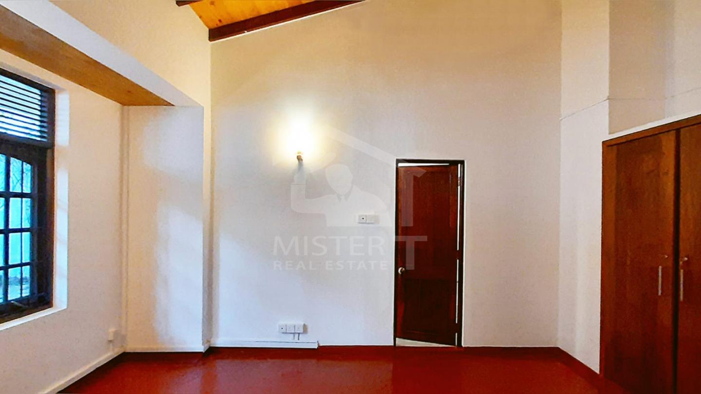 House for Rent in Colombo 08- image 5