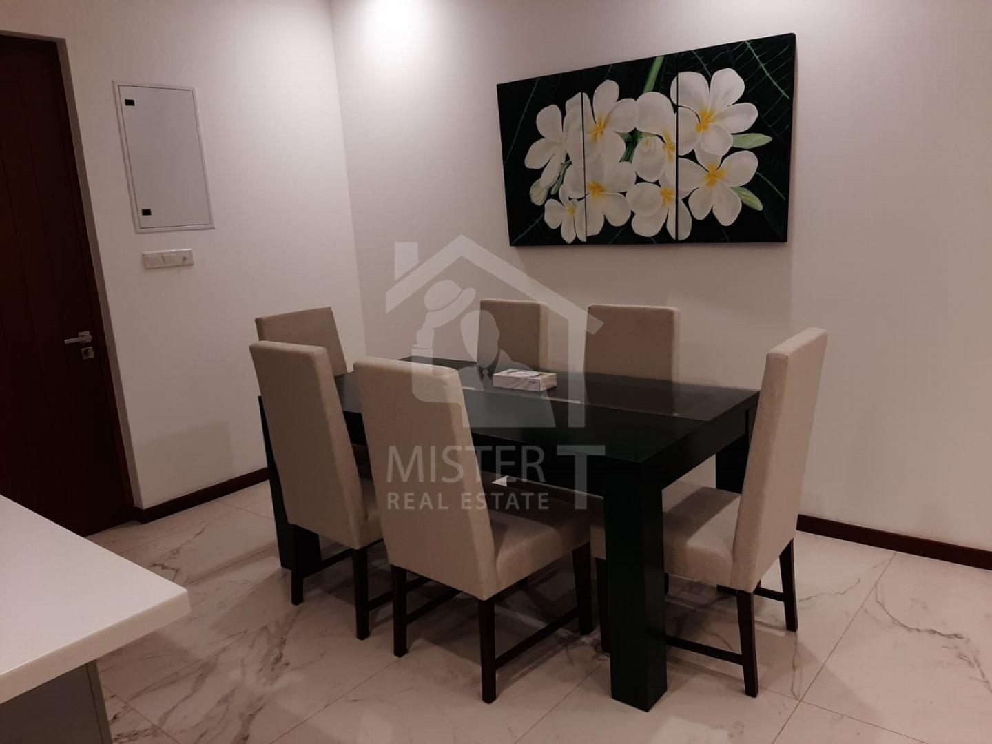 Apartment for Rent at Capitol Elite - image 5