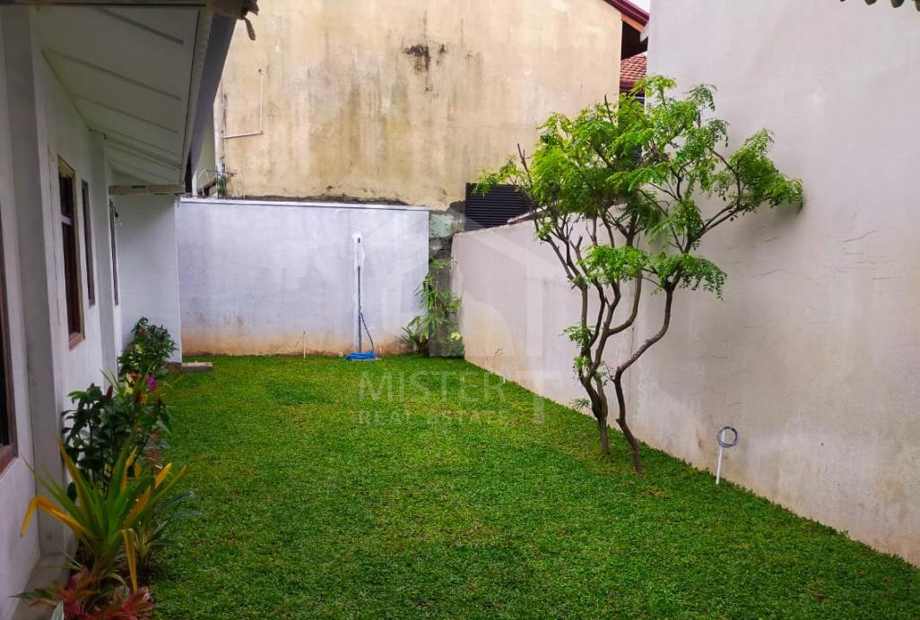 House for Rent in Colombo 05- image 5