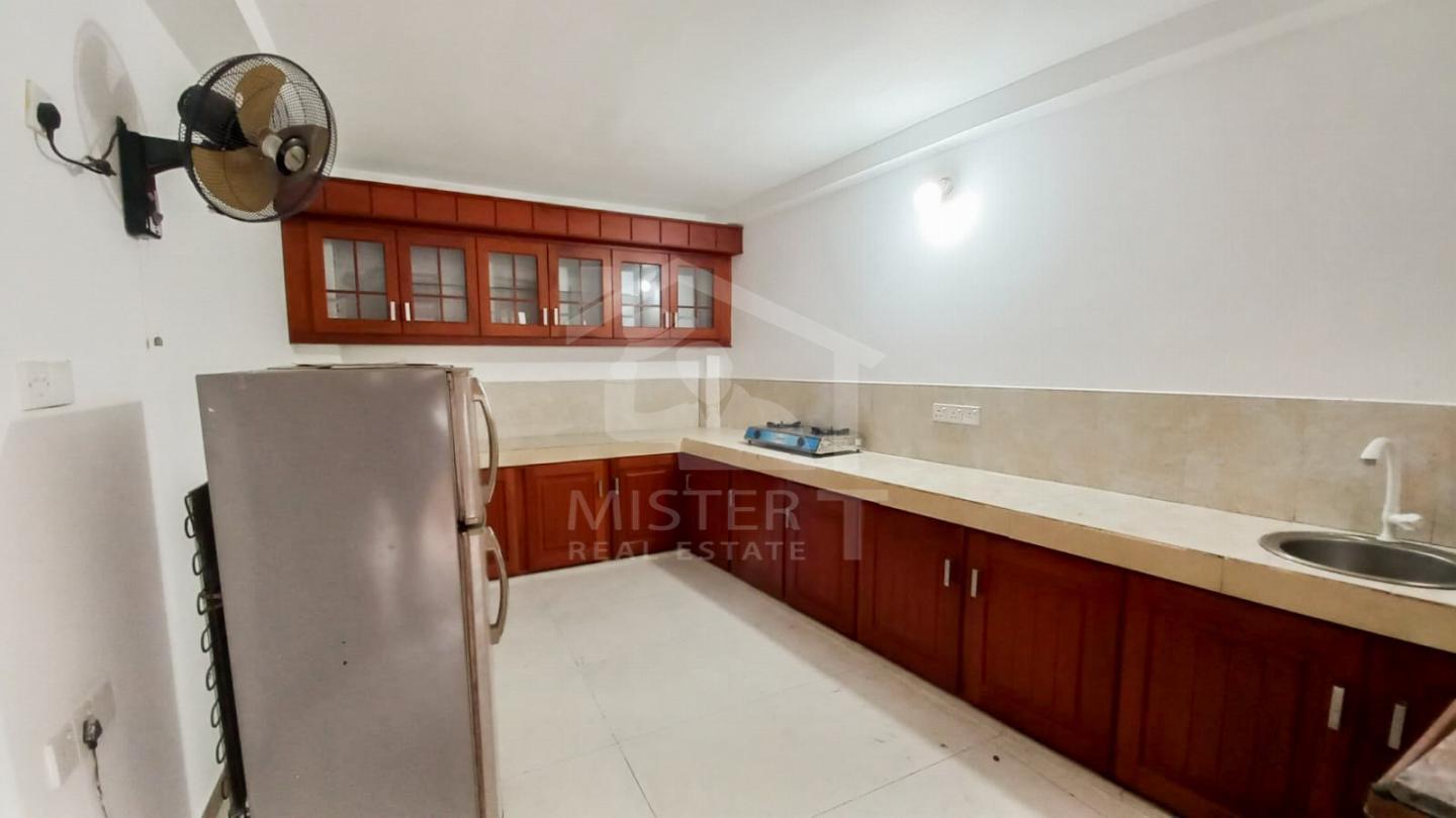 Private Apartment for Rent in Nugegoda- image 5
