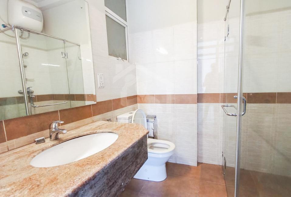 Apartment for Rent at Regal Residencies - image 6