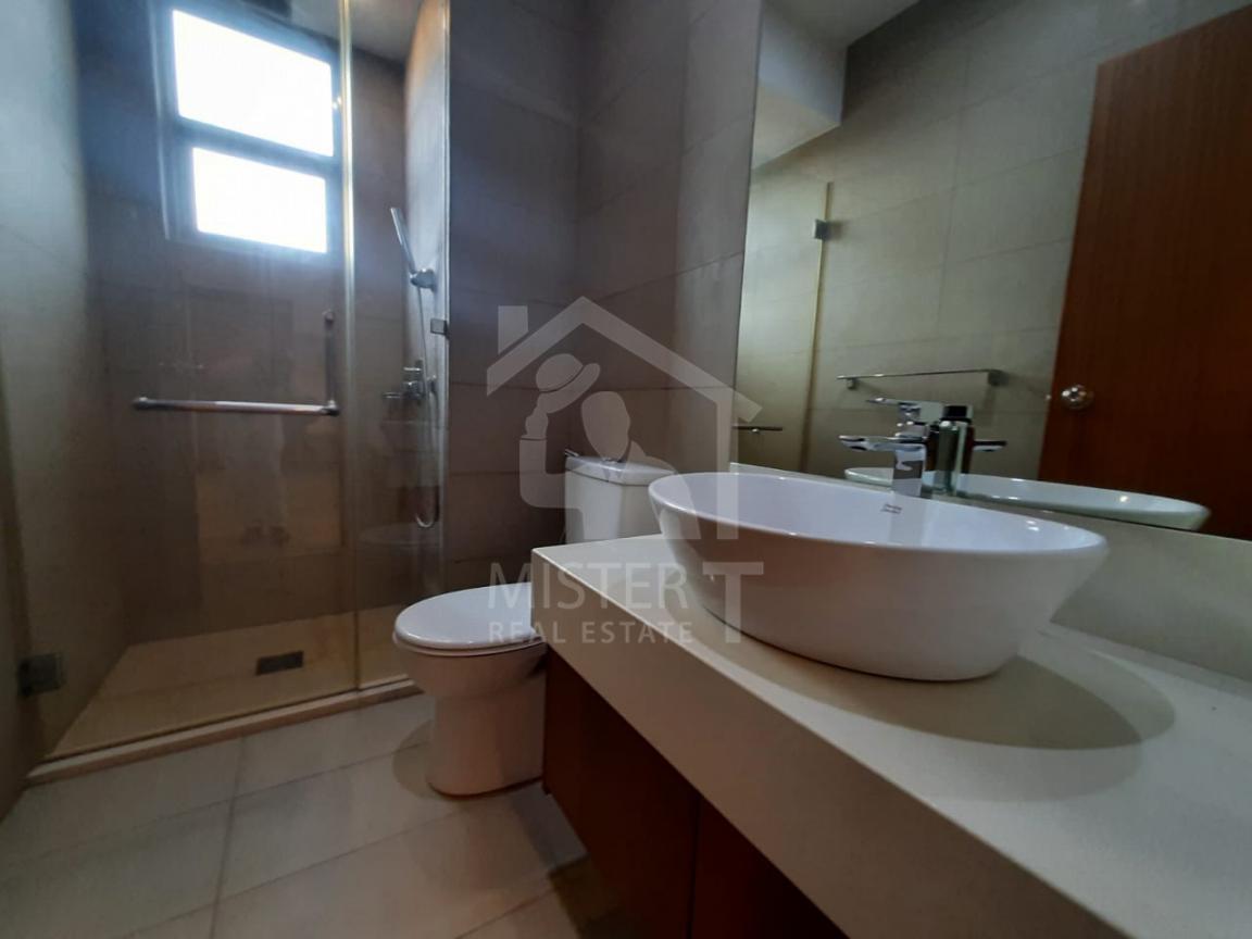  Apartment for Rent at Capitol 7 Apartments- image 7