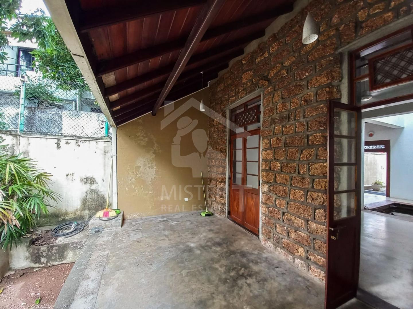 House for Rent in Nugegoda- image 8