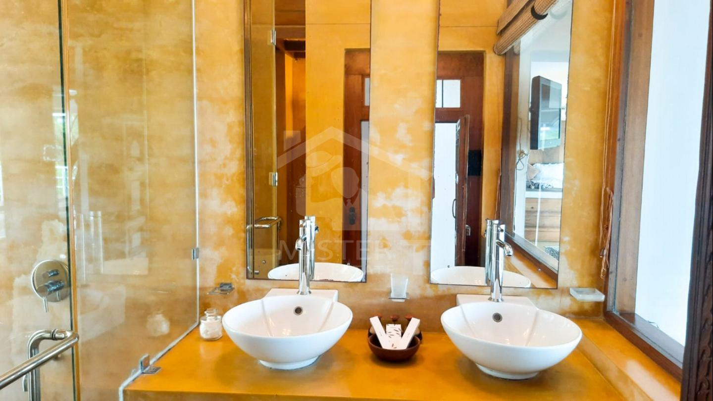 Villa for Sale in Negombo - image 10