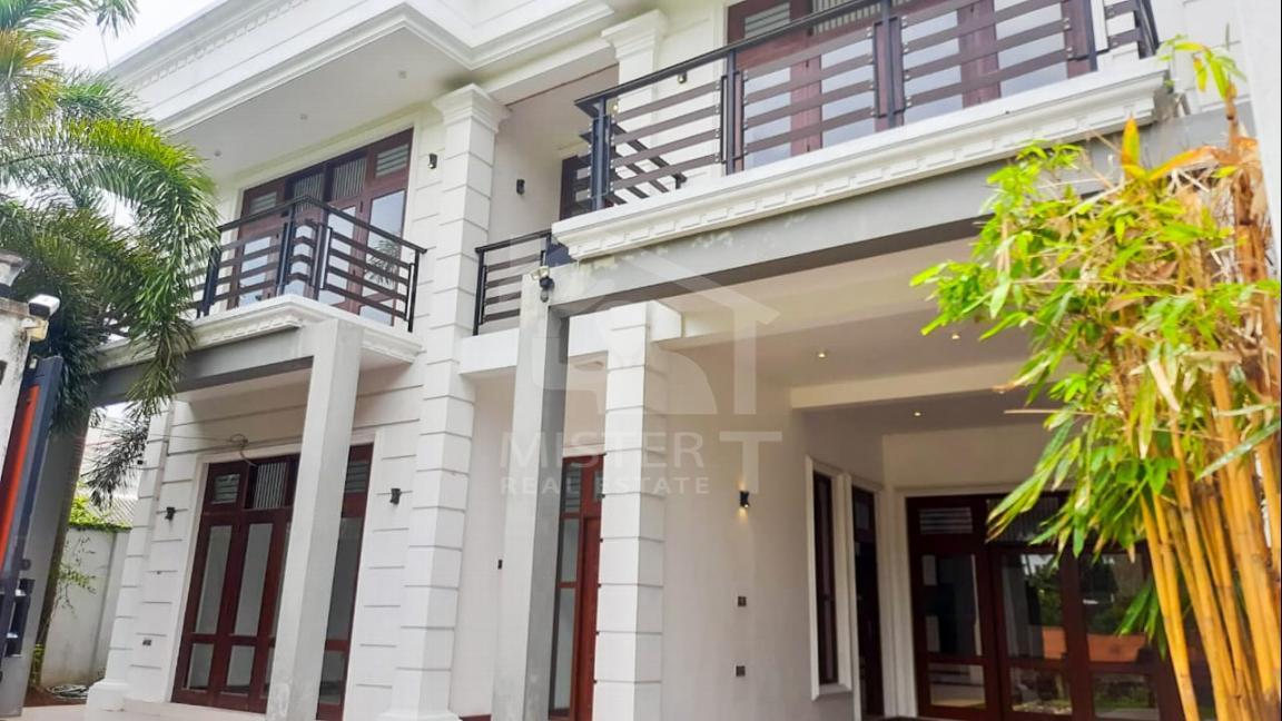 House for Sale in Nugegoda- image 10