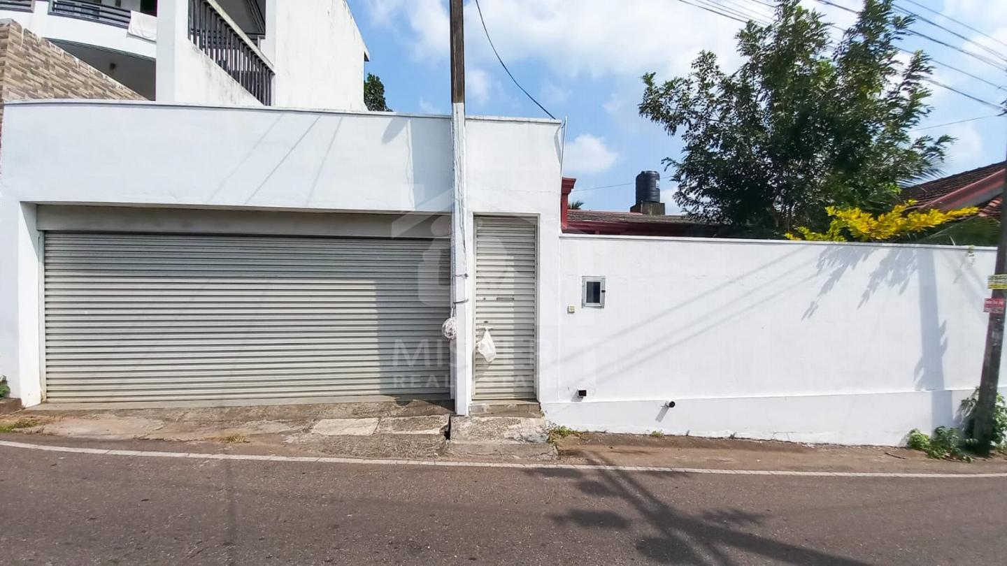 House for Sale in Thalawathugoda- image 10