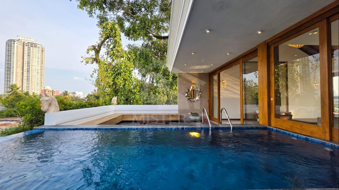 Luxury House for Sale in Rajagiriya- image 10