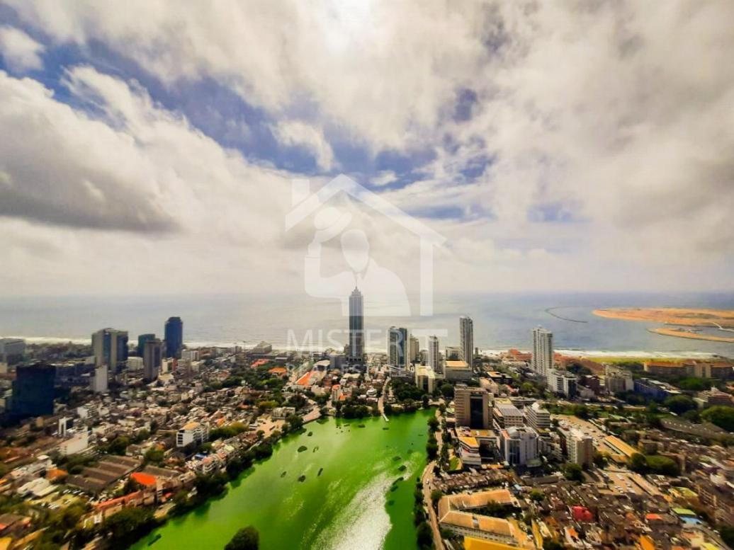 Duplex Apartment for Sale at Altair, Colombo 02- image 10