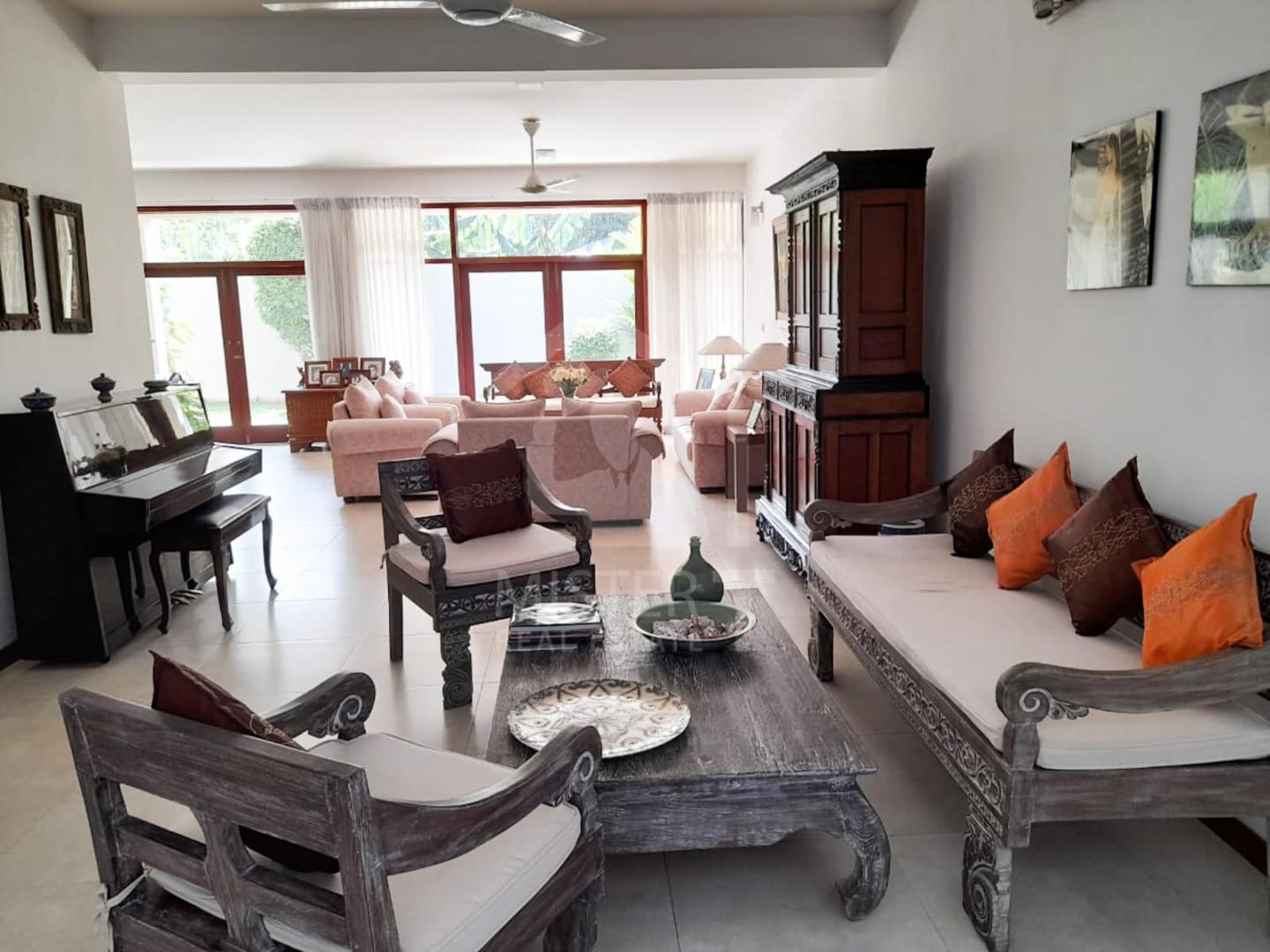 Luxury House for Sale in Rajagiriya- image 1