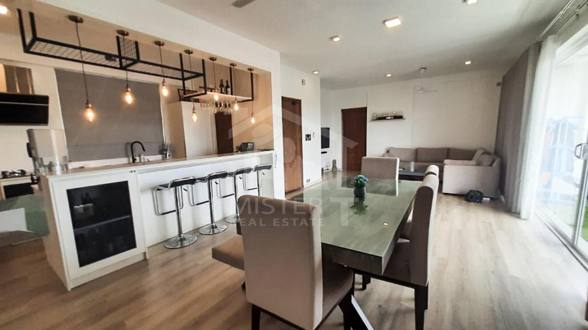 Apartment for Sale at Urbanest- image 1