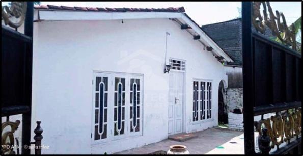 House for Sale in Wellampitiya- image 1