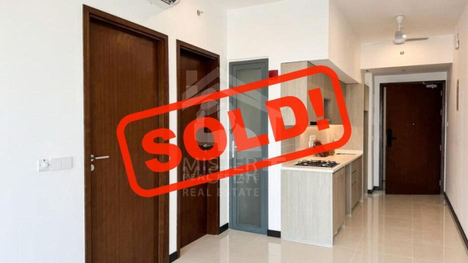 Apartment for Sale at Tri-Zen, Colombo 02- image 1