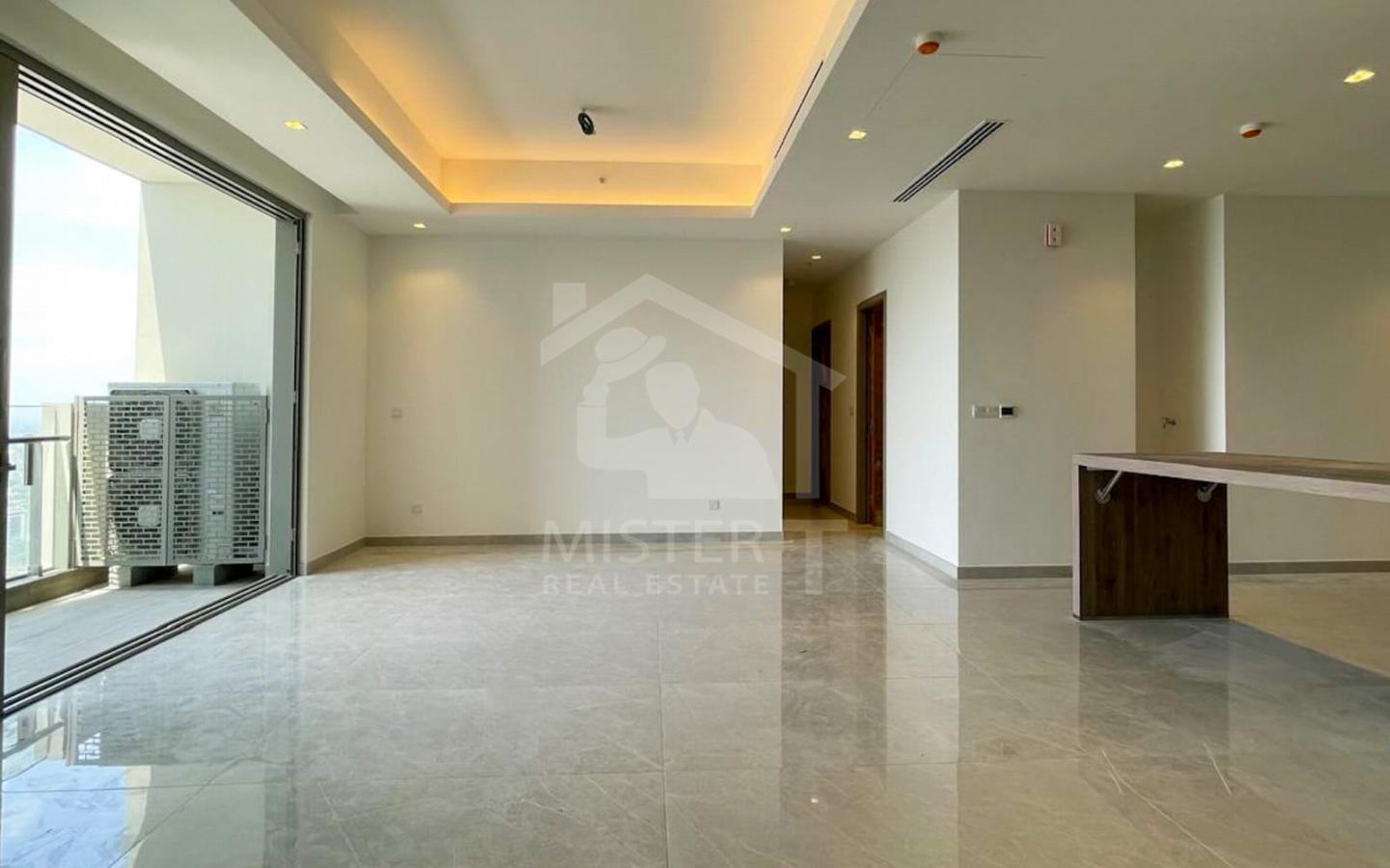 Apartment for Sale at 606 The Address, C...