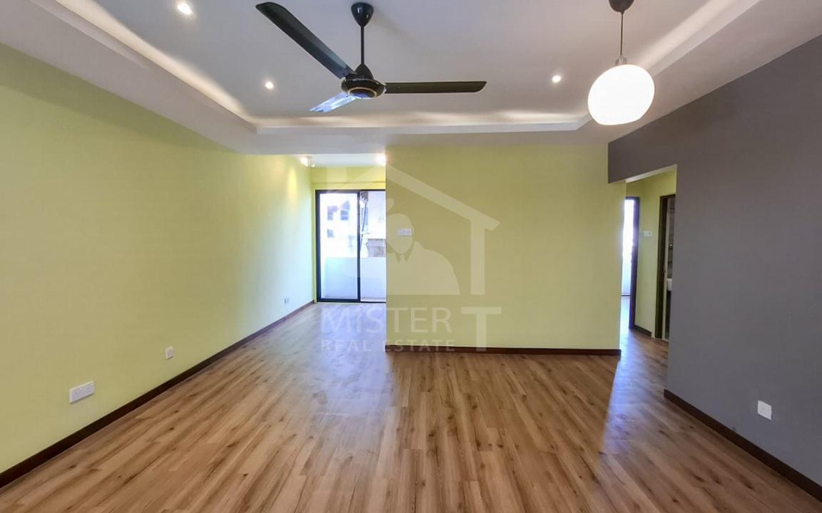 Apartment for Sale at Palmyrah Court, Co...