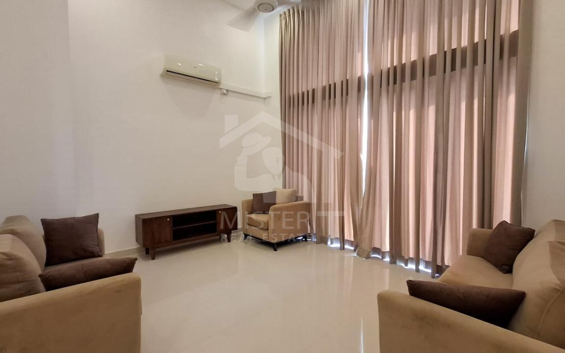 Apartment for Sale at Kings Garden Resid...