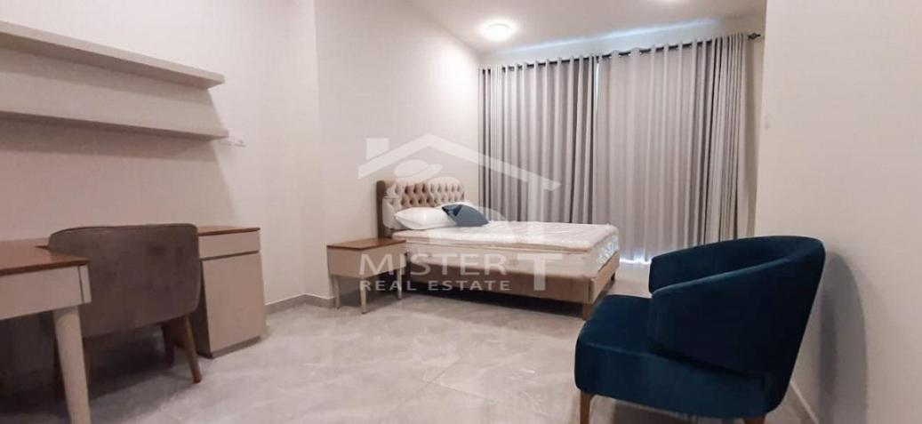 Penthouse for Sale at Capital Heights, Rajagiriya- image 2