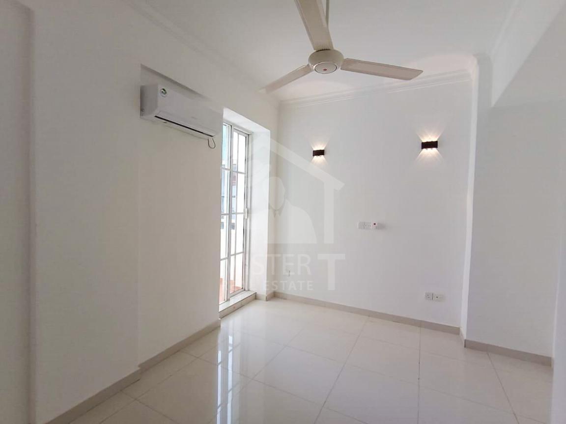 Apartment for Sale at Sun City, Colombo 03- image 2