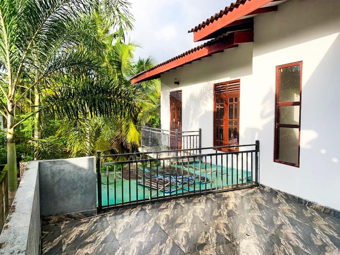 House for Sale Kesbewa- image 2