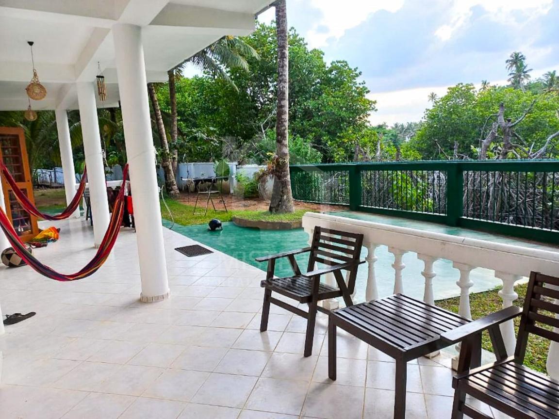 Villa for Sale in Midigama- image 2