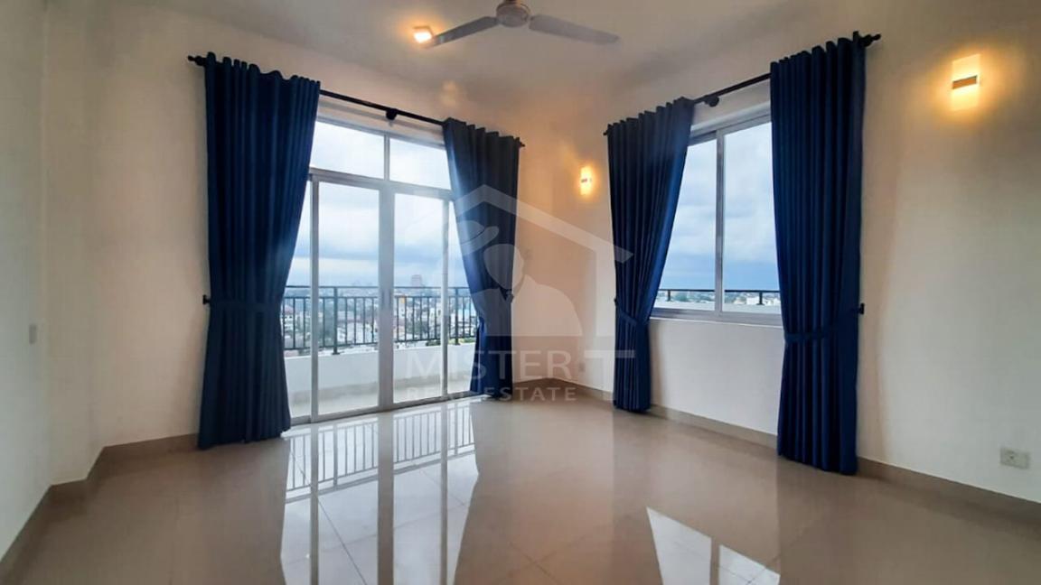 Apartment for Sale at Barrington Tower, Dehiwala - image 2