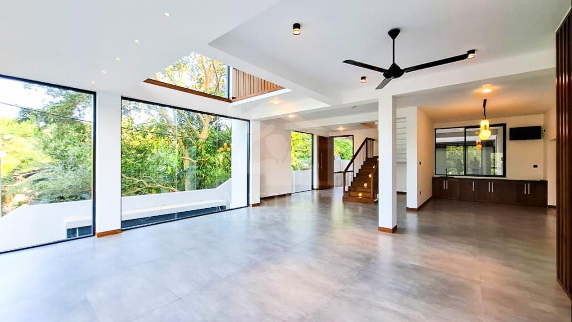 Modern House for Sale in Hokandara- image 2