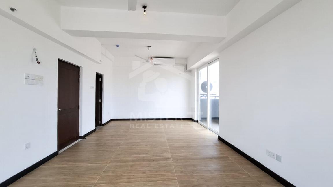 Apartment for Sale at The Cornwall, Colombo 03- image 2