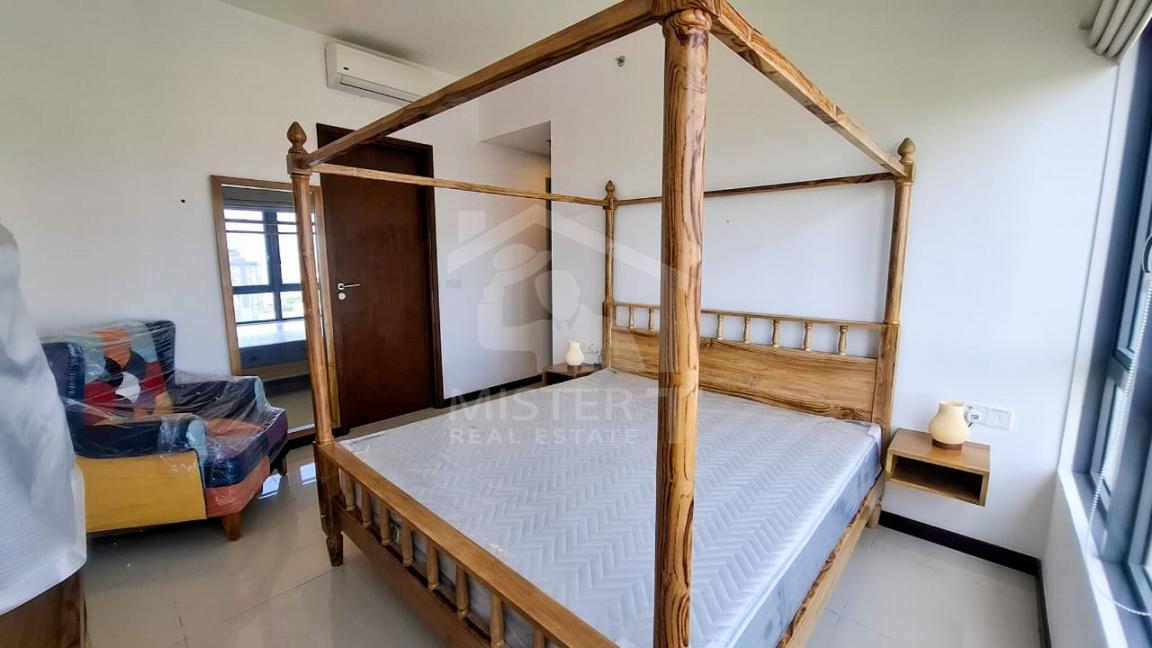 Apartment for Sale at Tri-Zen, Colombo 02- image 2