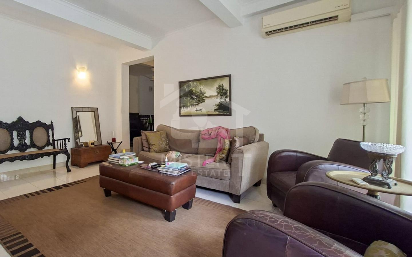 House for Sale in Colombo 05- image 2