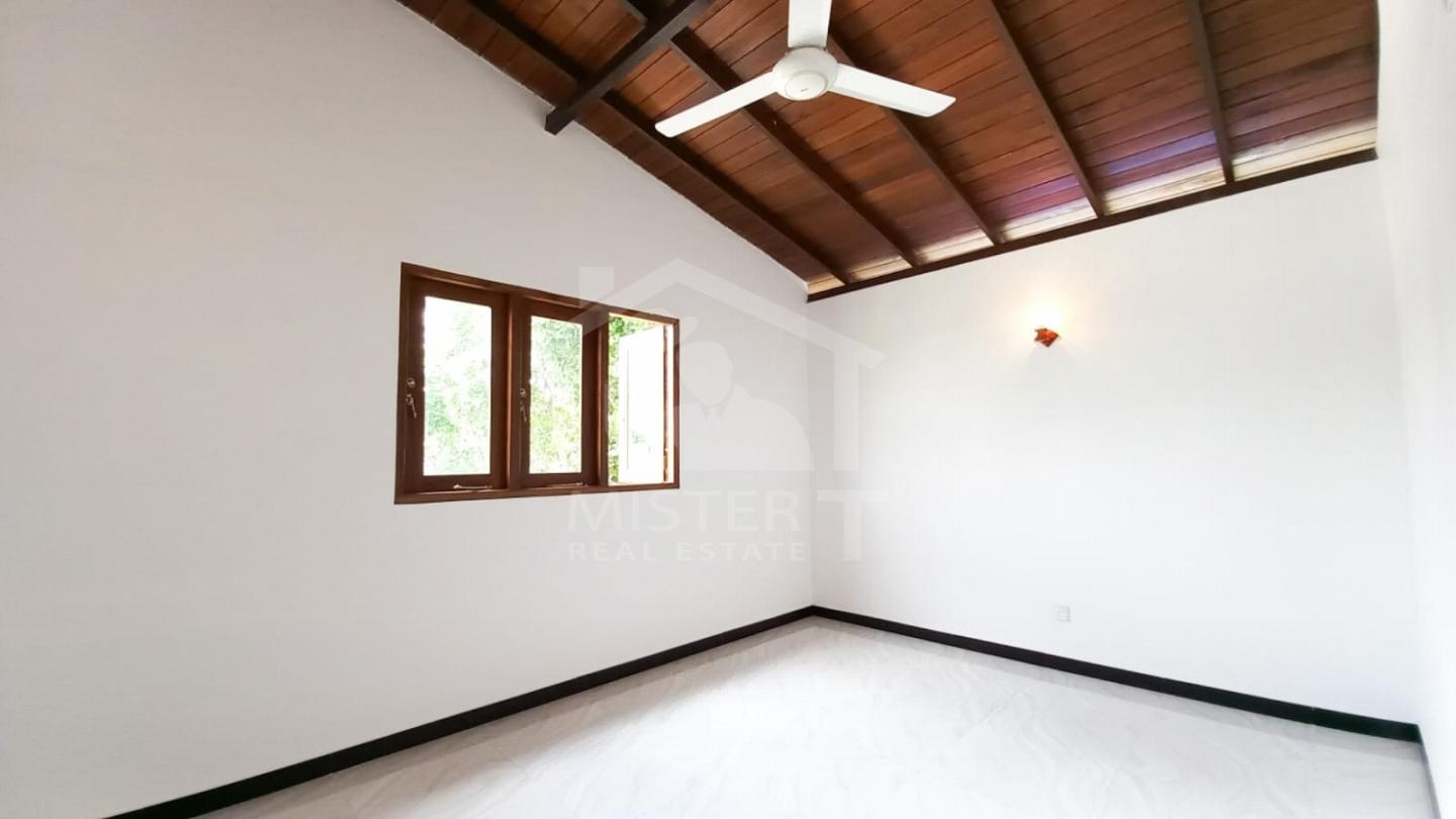 House for Sale in Malabe - image 3