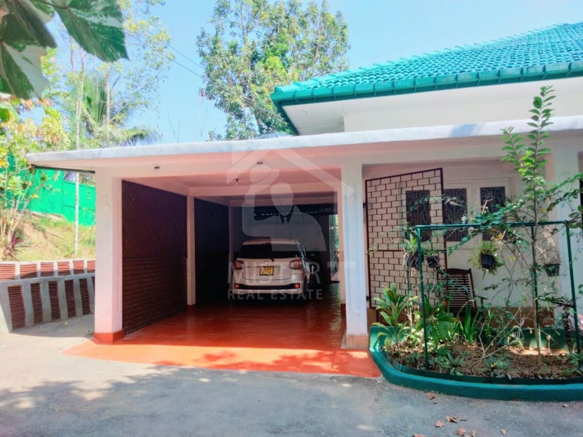 House for Sale in Kandy- image 3