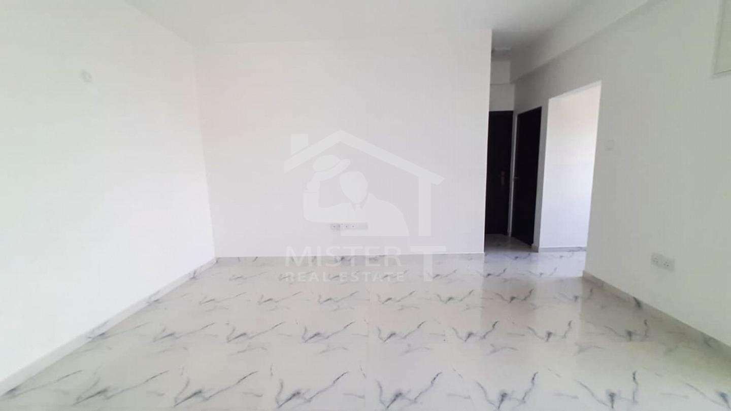 Apartment for Sale at Grand in Colombo 06- image 3