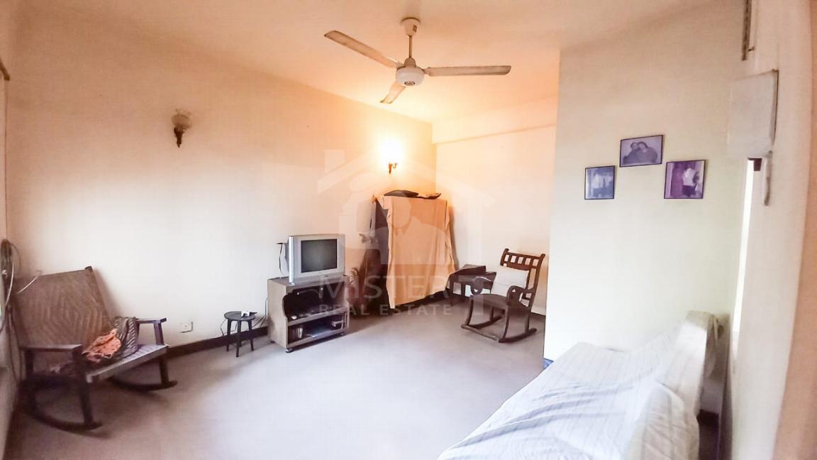 Private Condominium for Sale in Colombo 08- image 3