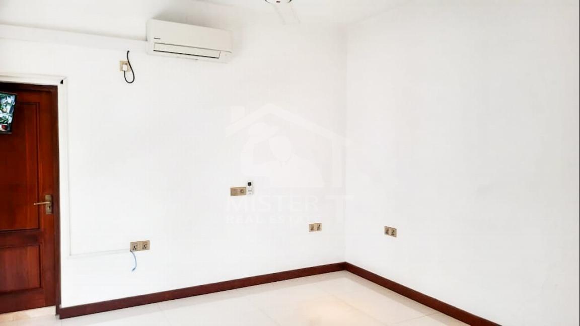 House for Sale in Nugegoda- image 3