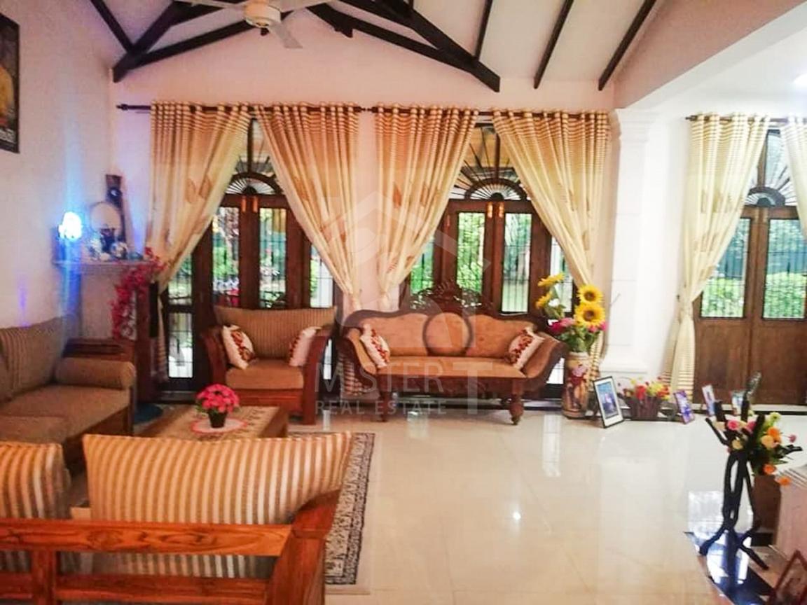 House for Sale in Kadawatha- image 3