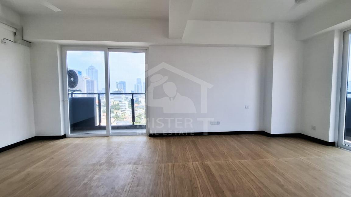 Apartment for Sale at The Cornwall, Colombo 03- image 3